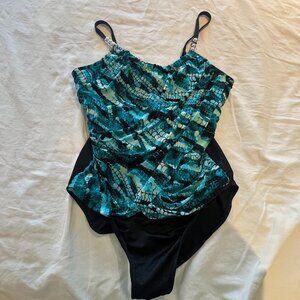 Lisa one piece Magicsuit